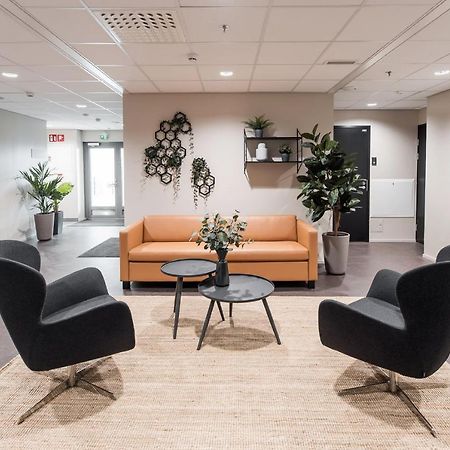 Forenom Aparthotel Vantaa Tikkurila Exterior foto